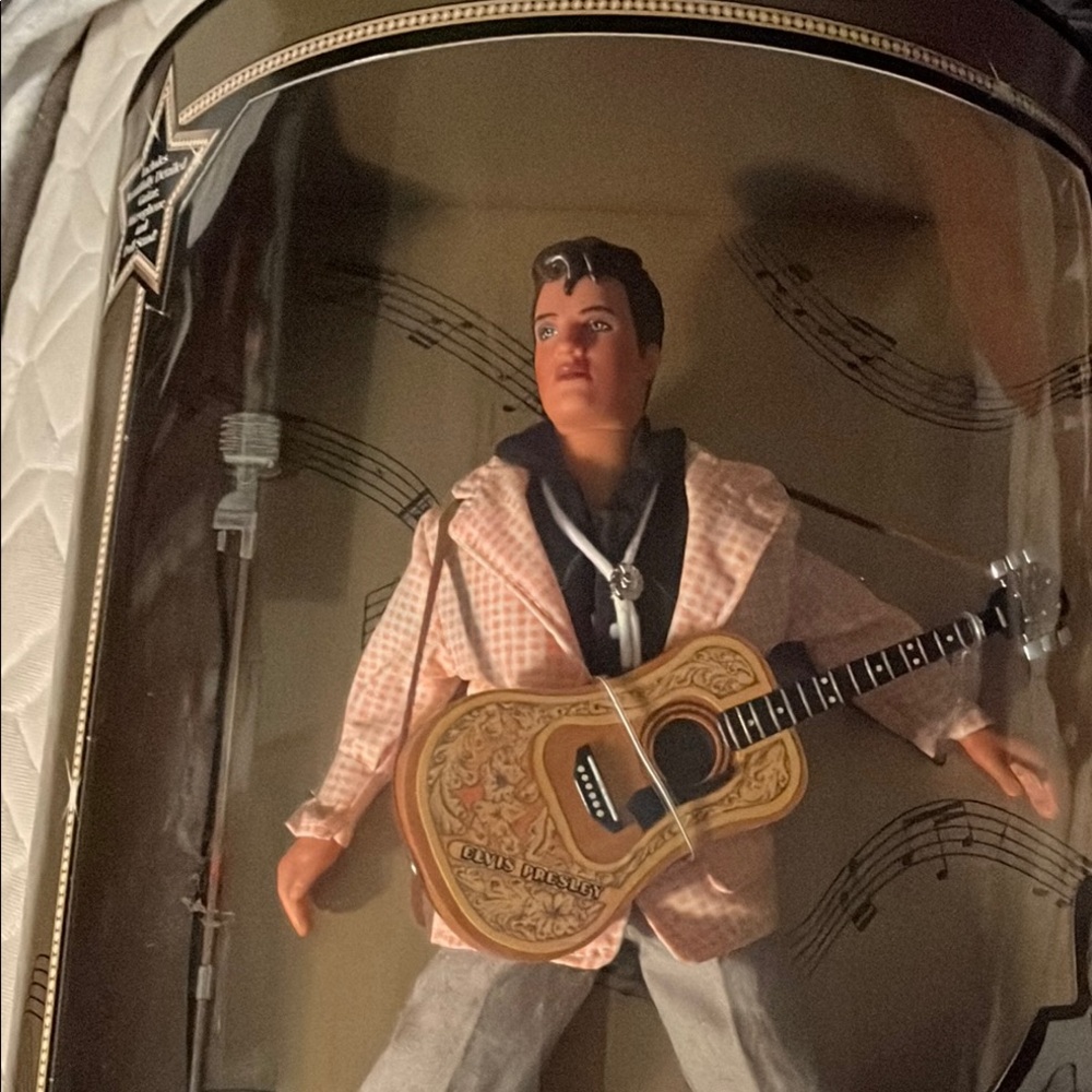 Elvis Presley Collectible Figurine with Guitar